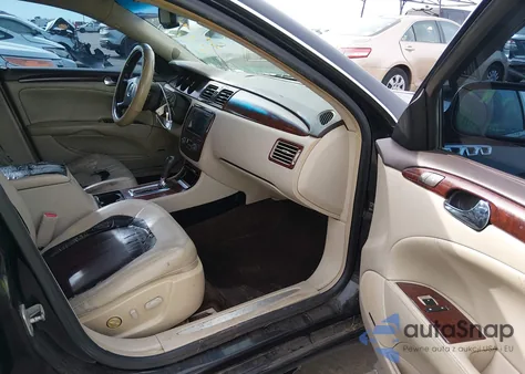2008 Buick Lucerne Cxs из США, поврежденный, VIN 1G4HE57Y08U107577